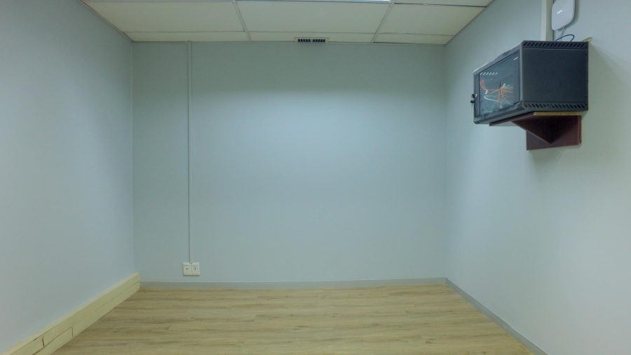 To Let Commercial Property for Rent in Bodorp North West